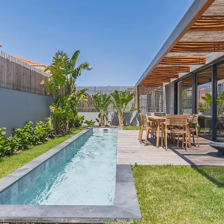 Stunning House With Pool By Lovelystay Villa