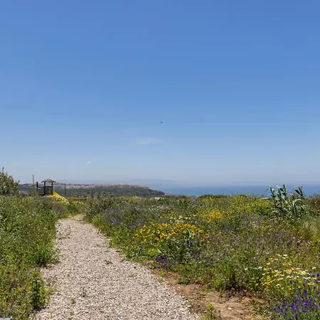 Villa Stunning House With Pool By Lovelystay *