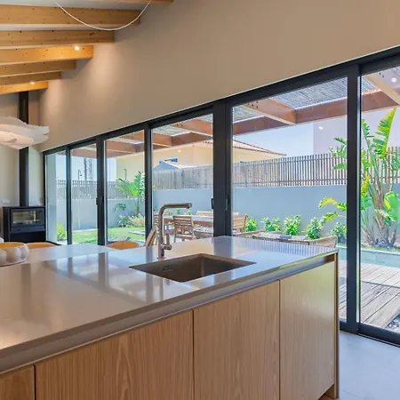 Villa Stunning House With Pool By Lovelystay Santo Isidoro