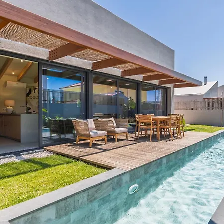 Stunning House With Pool By Lovelystay Villa *