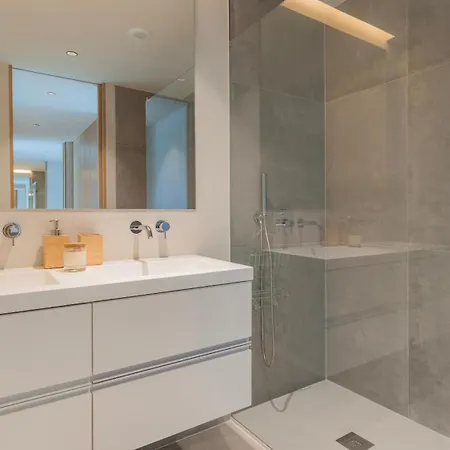 Villa Stunning House With Pool By Lovelystay Santo Isidoro