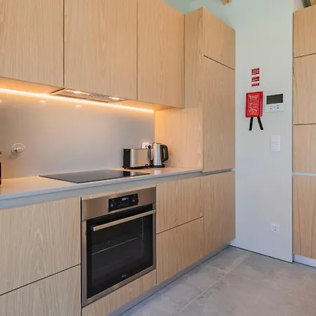 Villa Stunning House With Pool By Lovelystay *