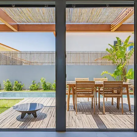 Villa Stunning House With Pool By Lovelystay Santo Isidoro