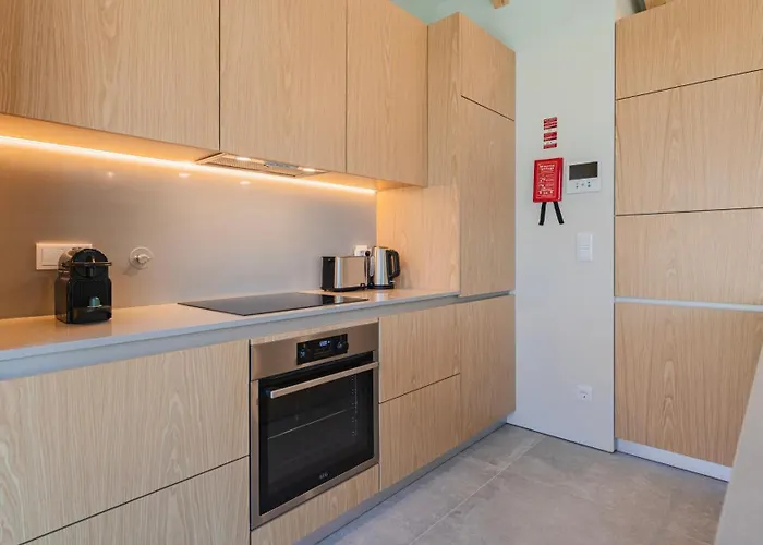 Villa Stunning House With Pool By Lovelystay *