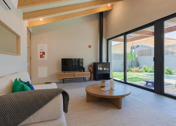 Villa Stunning House With Pool By Lovelystay Santo Isidoro