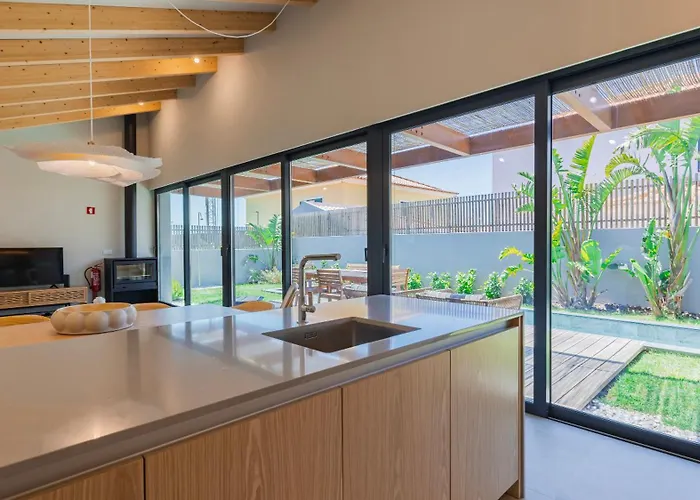 Villa Stunning House With Pool By Lovelystay Santo Isidoro