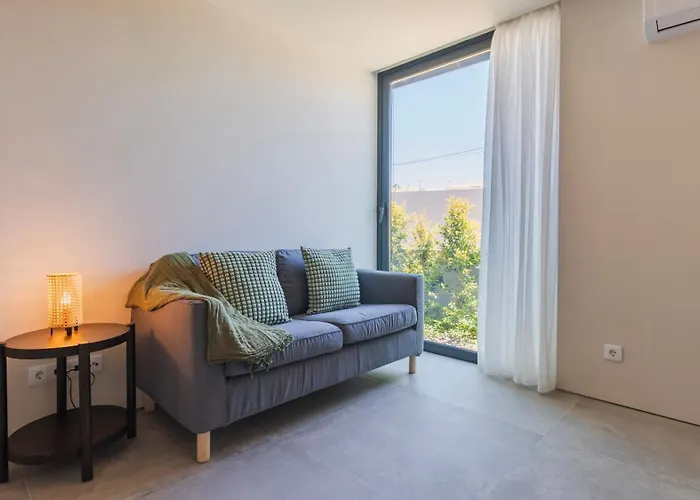 Villa Stunning House With Pool By Lovelystay Santo Isidoro