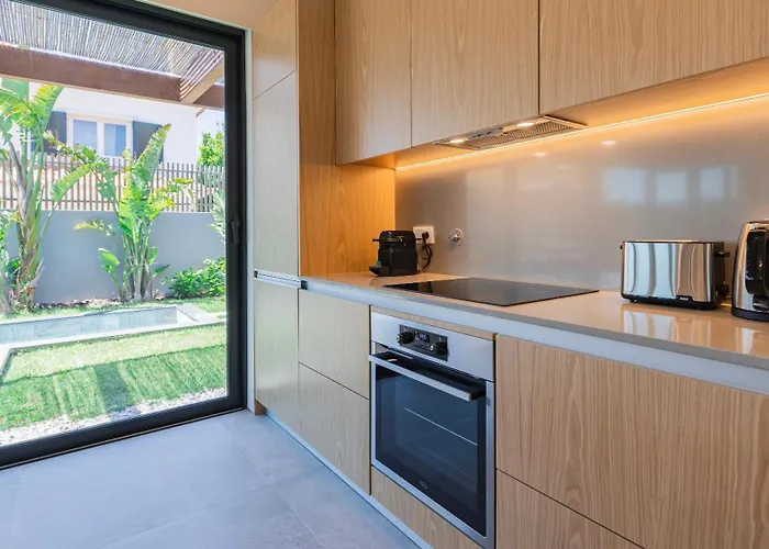 Stunning House With Pool By Lovelystay Villa *