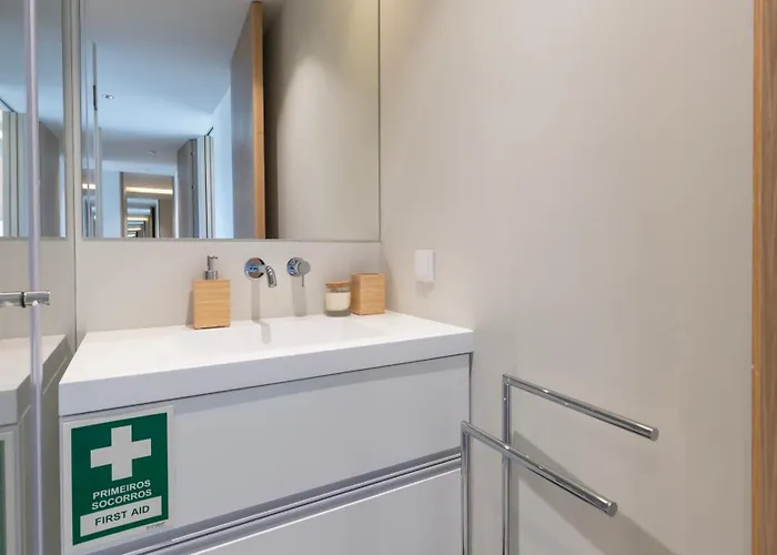 Stunning House With Pool By Lovelystay Santo Isidoro